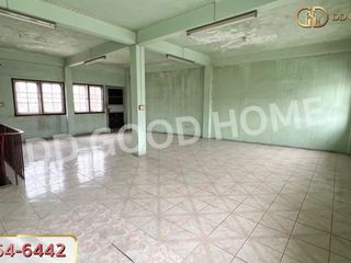 For sale 2 bed retail Space in Mueang Lop Buri, Lopburi