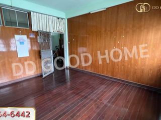 For sale 2 bed retail Space in Mueang Lop Buri, Lopburi