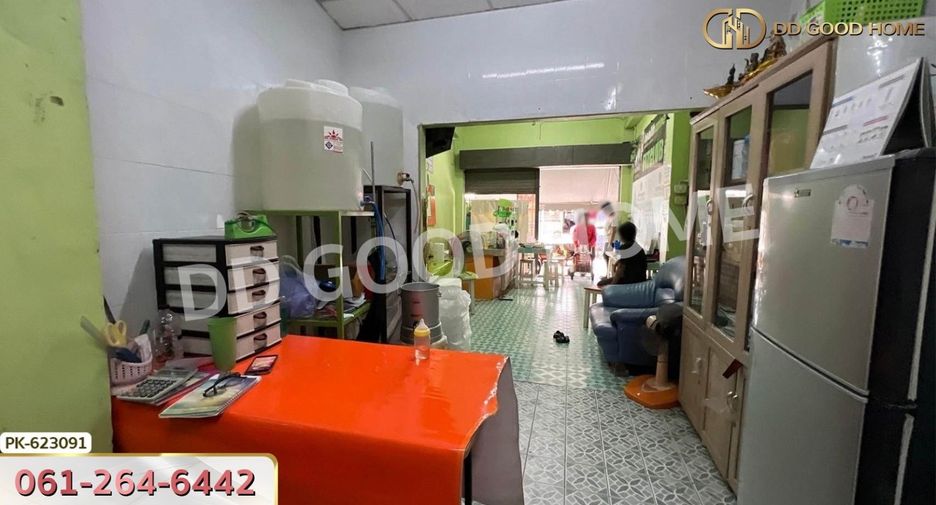 For sale 2 bedrooms retail Space in Mueang Lop Buri, Lopburi
