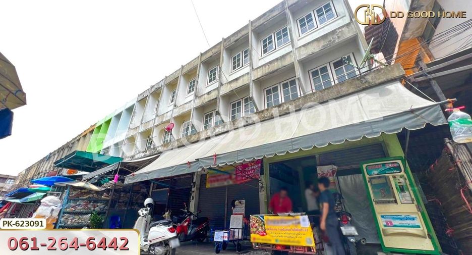 For sale 2 bedrooms retail Space in Mueang Lop Buri, Lopburi