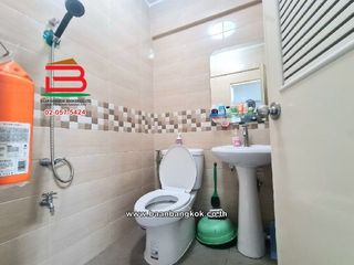 出售 2 卧室 联排别墅 在 Bang Kruai, Nonthaburi