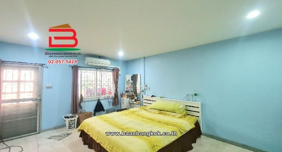 Продажа 2 спальни таунхаус в Bang Kruai, Нонтабури