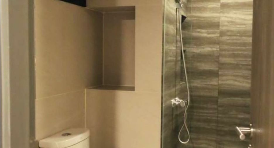 For rent and for sale 2 bedrooms condo in Khlong Toei, Bangkok