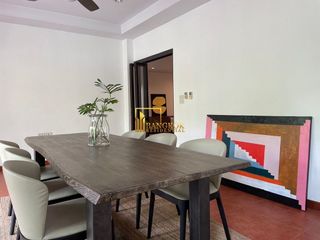 For rent 4 bedrooms house in Watthana, Bangkok