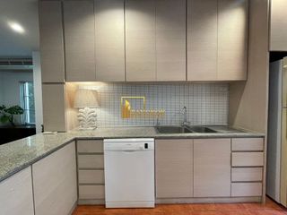 For rent 4 bedrooms house in Watthana, Bangkok