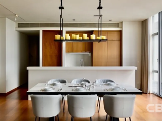 For sale 3 bedrooms condo in Sathon, Bangkok