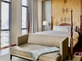 For sale 3 bedrooms condo in Sathon, Bangkok