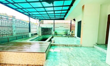 For sale 6 bedrooms house in Khlong Sam Wa, Bangkok