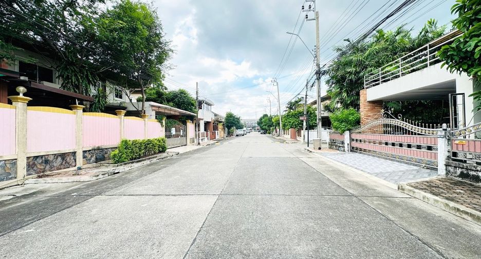 出售 6 卧室 独立屋 在 Khlong Sam Wa, 曼谷