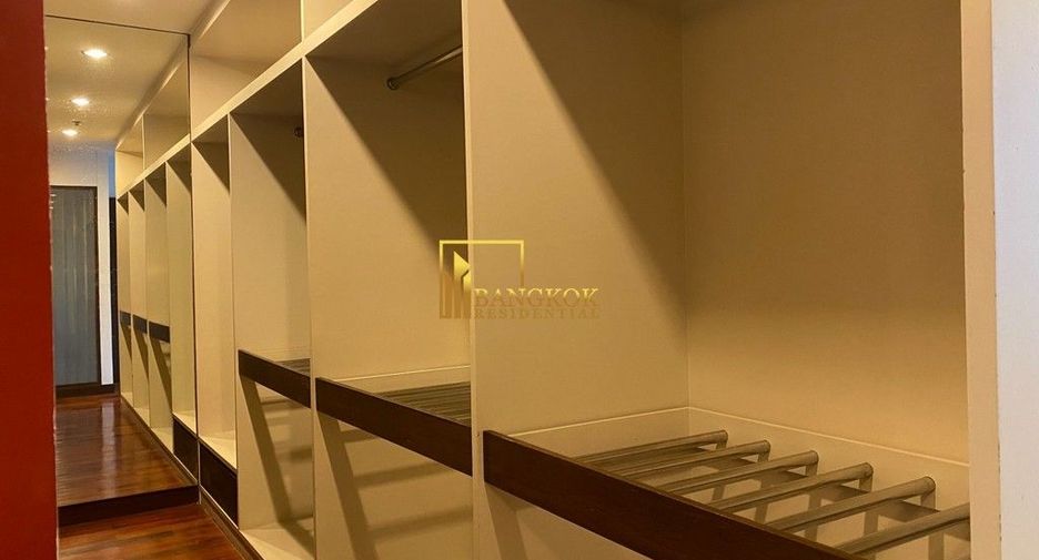 For rent 2 ベッドルーム condo in Pathum Wan, Bangkok