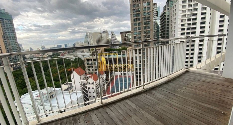 For rent 2 ベッドルーム condo in Pathum Wan, Bangkok