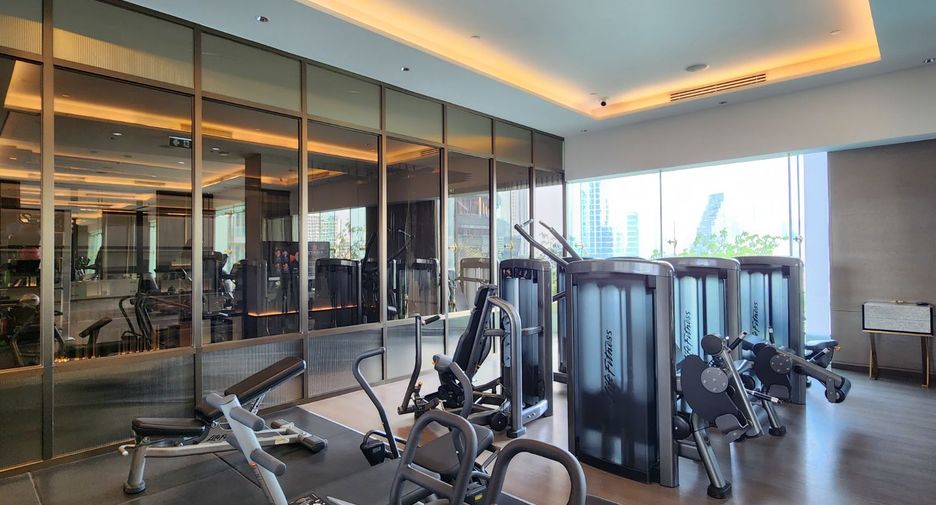 Condo en venta de 3 habitaciones en Khlong San, Bangkok