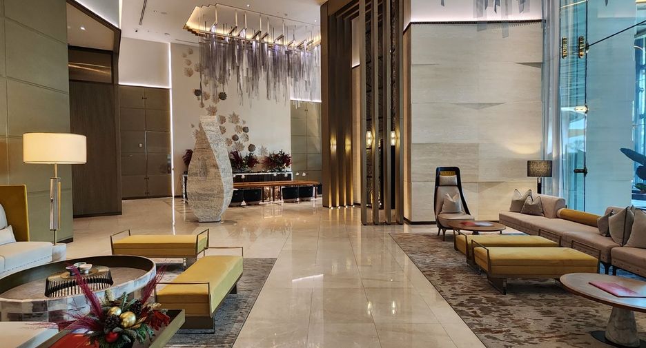 Condo en venta de 3 habitaciones en Khlong San, Bangkok