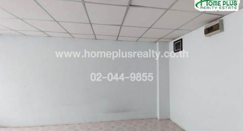 For sale 1 bed condo in Min Buri, Bangkok