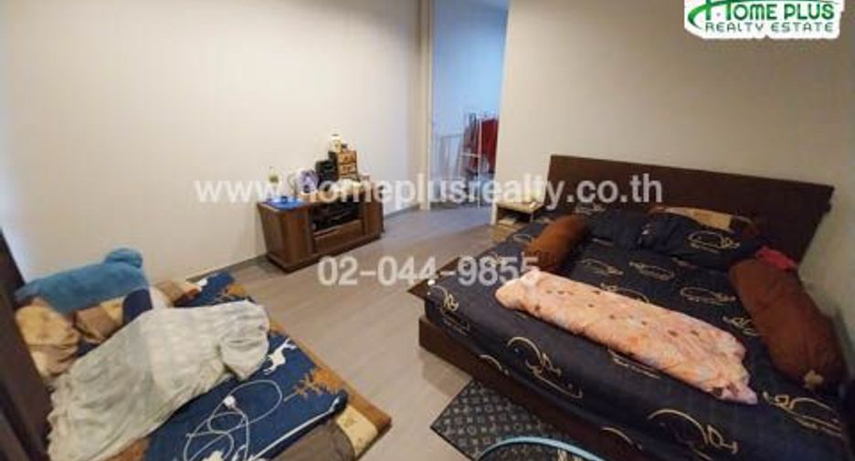 For sale 3 bedrooms townhouse in Bang Bua Thong, Nonthaburi
