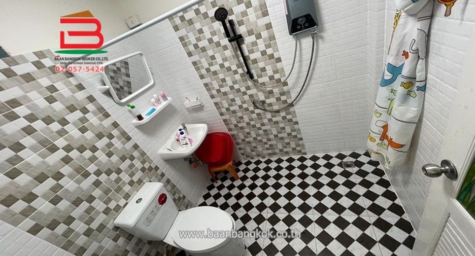 For sale 2 bedrooms townhouse in Bang Bua Thong, Nonthaburi