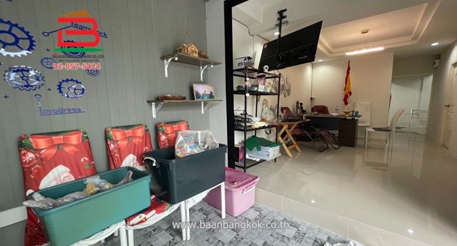For sale 2 bedrooms townhouse in Bang Bua Thong, Nonthaburi