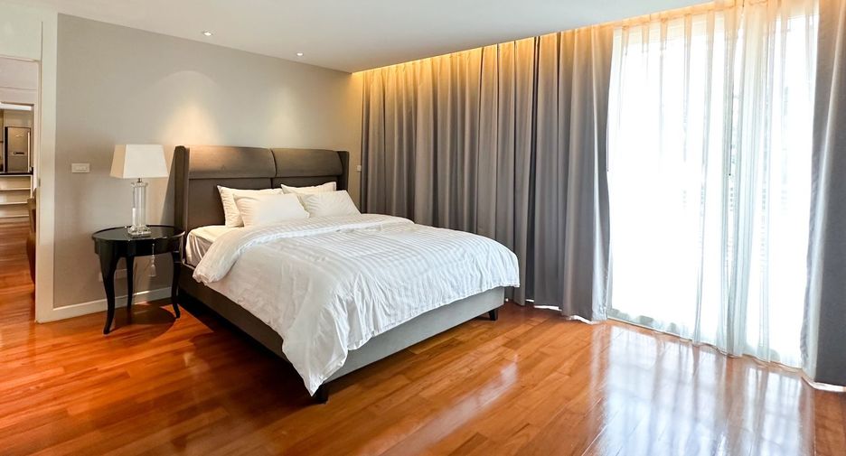 Wohnung zur Miete mit 3 Zimmer in Watthana, Bangkok