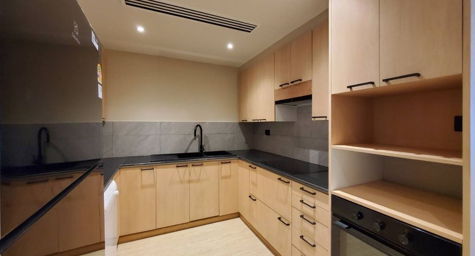 Apartment zur Miete mit 3 Zimmer in Sathon, Bangkok