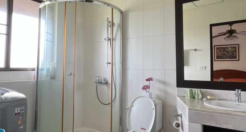 For sale 3 bed house in Sattahip, Chonburi