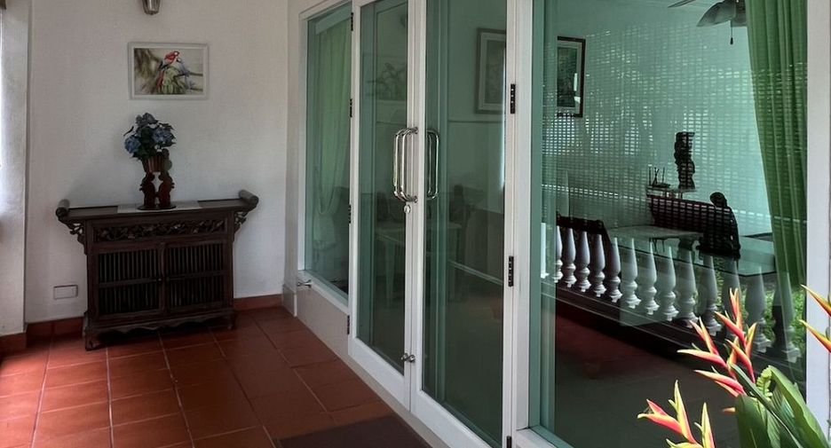 For sale 3 bed house in Sattahip, Chonburi