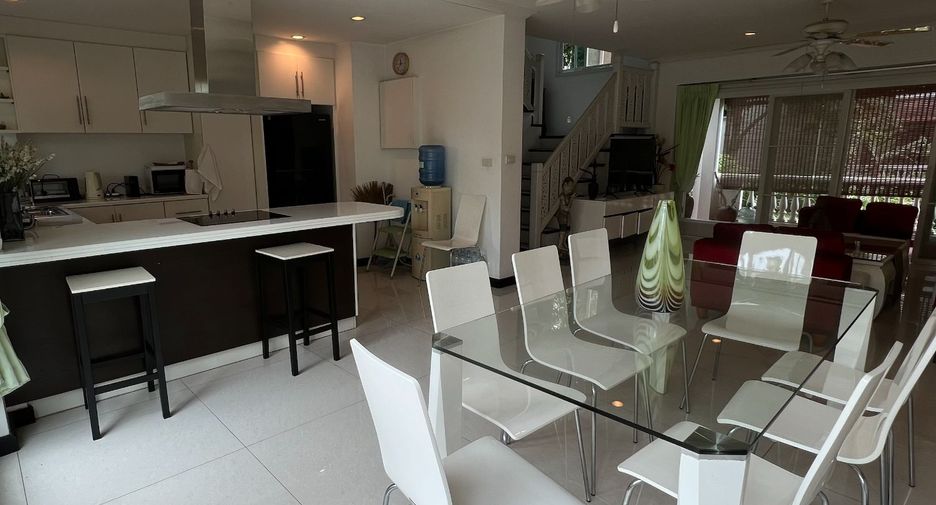 For sale 3 bed house in Sattahip, Chonburi