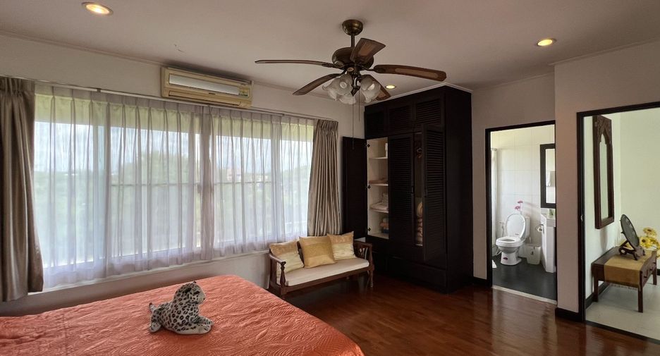 For sale 3 bed house in Sattahip, Chonburi