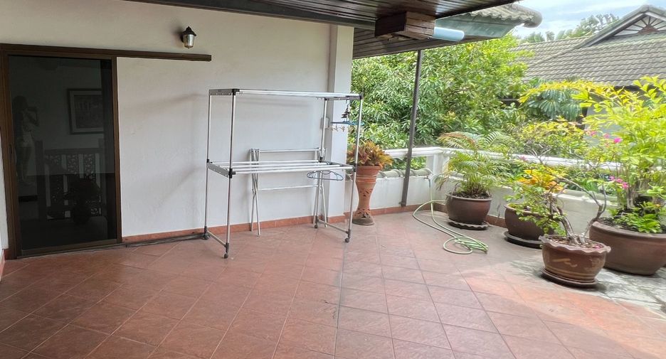 For sale 3 bed house in Sattahip, Chonburi