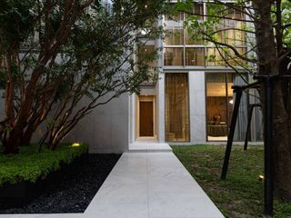 For sale 5 bed villa in Bang Kapi, Bangkok