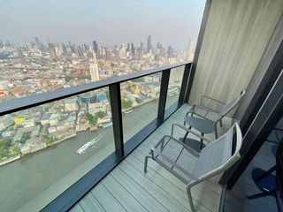 Condo en alquiler de 1 habitaciones en Khlong San, Bangkok