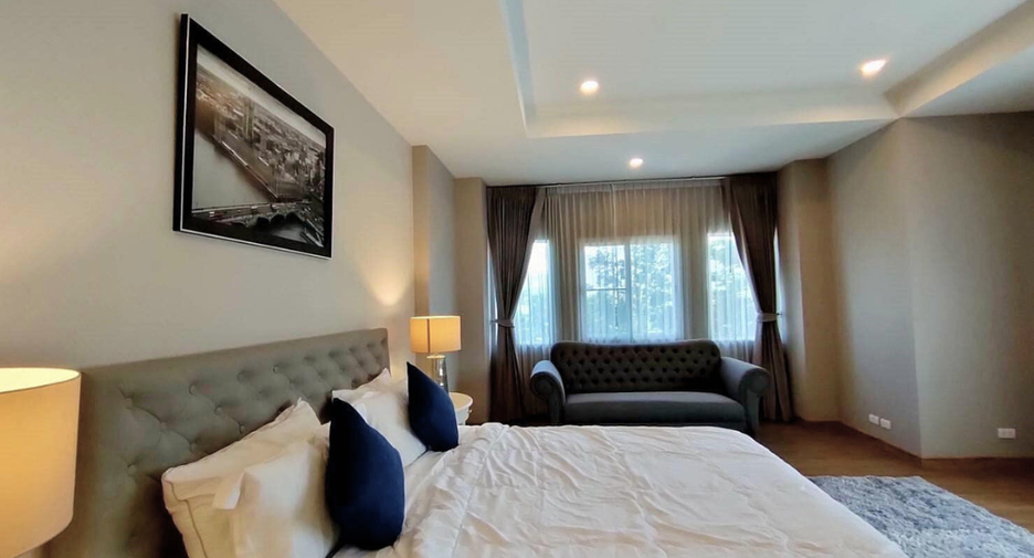 À vendre 4 chambres villa à Mueang Chiang Mai, Chiang Mai