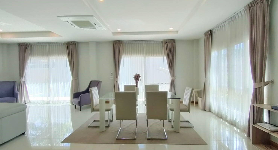 À vendre 4 chambres villa à Mueang Chiang Mai, Chiang Mai