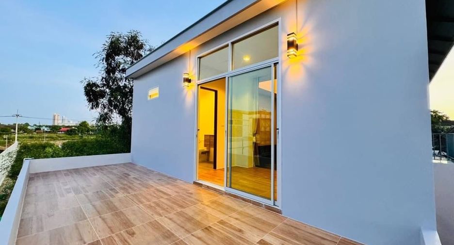 For sale 4 bed house in Sattahip, Chonburi