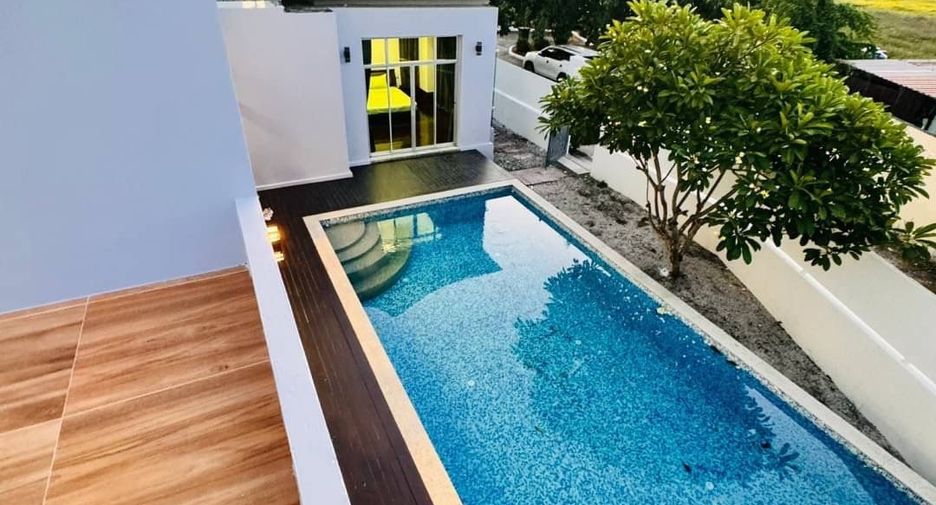 For sale 4 bed house in Sattahip, Chonburi