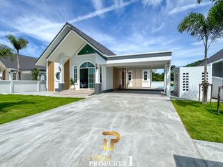 Villa zum Kauf mit 3 Zimmer in Cha Am, Phetchaburi