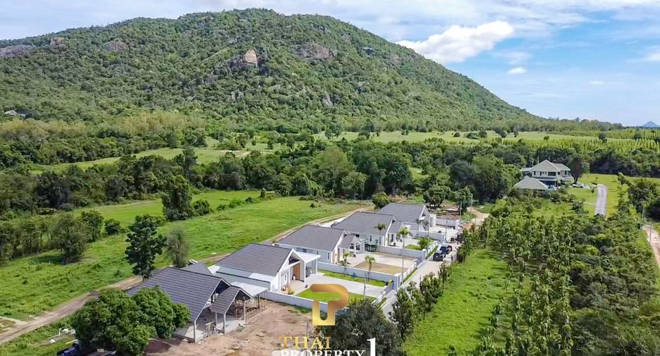Villa zum Kauf mit 3 Zimmer in Cha Am, Phetchaburi