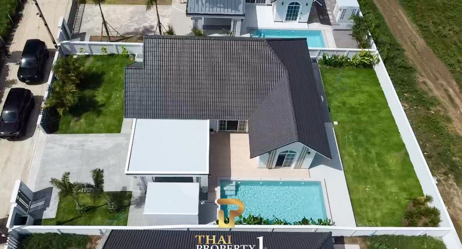 Villa zum Kauf mit 3 Zimmer in Cha Am, Phetchaburi