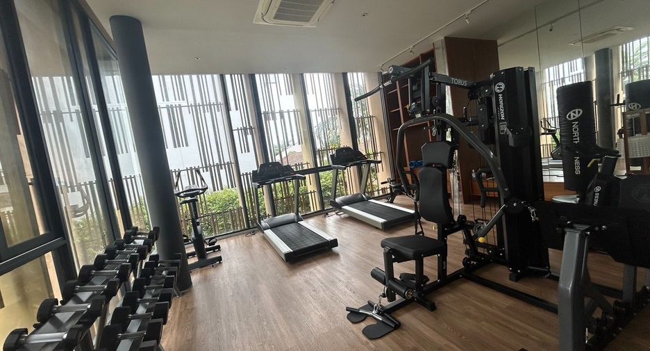 For sale 3 bedrooms townhouse in Suan Luang, Bangkok