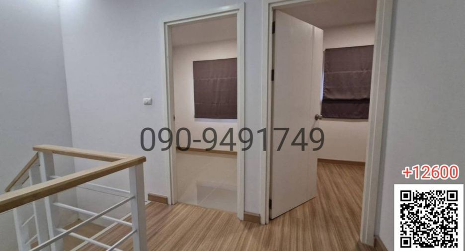 Reihenhaus zur Miete mit 3 Zimmer in Lat Krabang, Bangkok