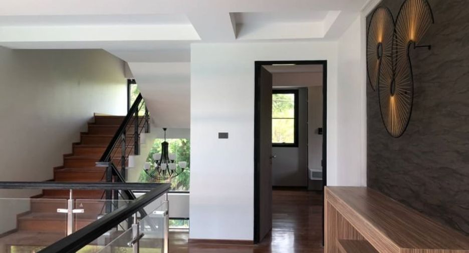 À vendre 6 chambres maison à Hang Dong, Chiang Mai