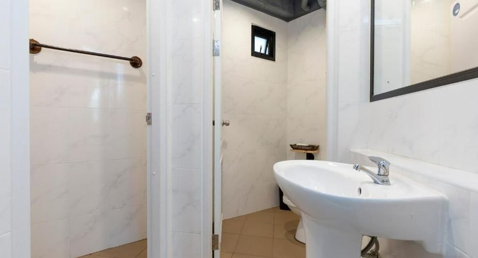 ขาย 20 ห้องนอน โรงแรม ใน บางรัก, กรุงเทพฯ