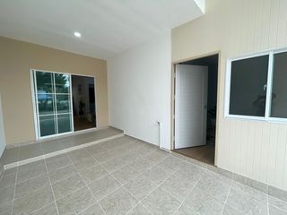 For sale 3 Beds townhouse in Lam Luk Ka, Pathum Thani