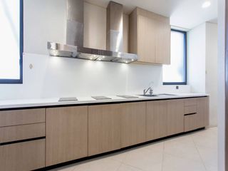 For sale 4 bed condo in Khlong San, Bangkok