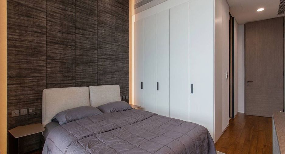 For sale 4 bed condo in Khlong San, Bangkok