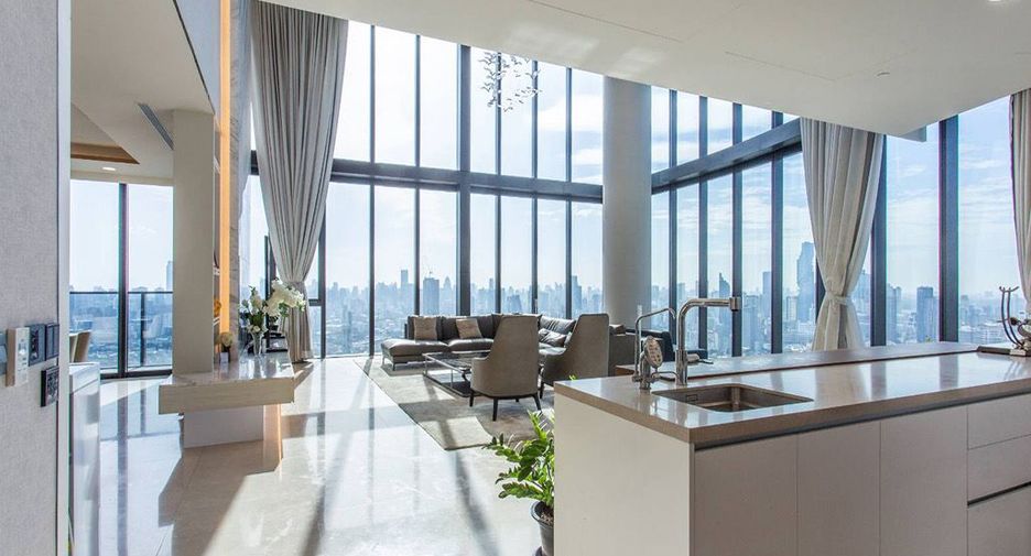 For sale 4 bed condo in Khlong San, Bangkok