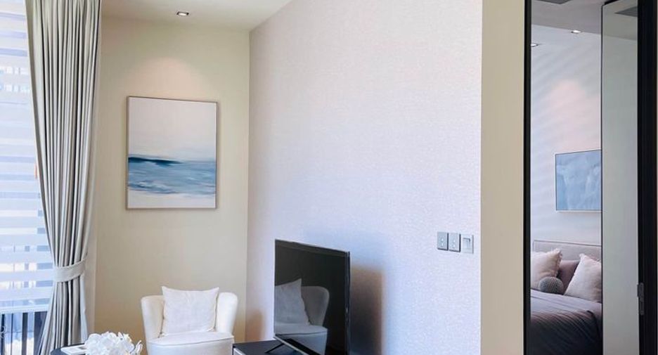 For rent 2 ベッドルーム condo in Pathum Wan, Bangkok
