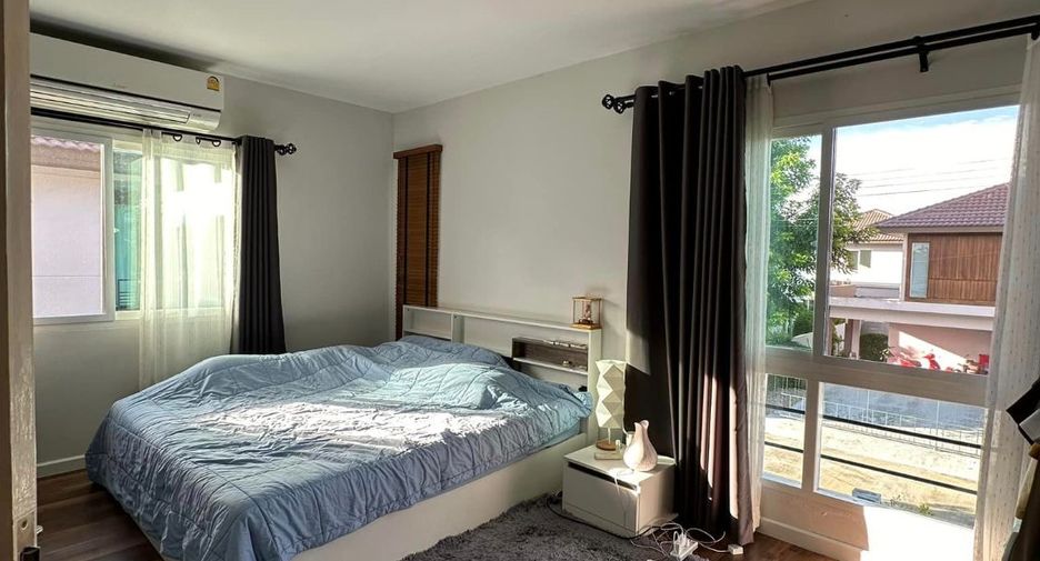 Haus zur Miete mit 3 Zimmer in San Kamphaeng, Chiang Mai