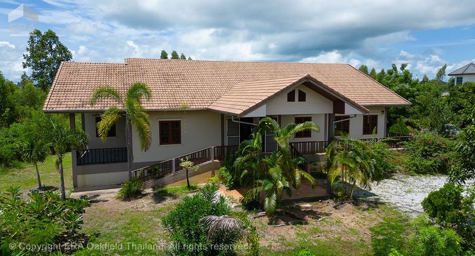 For sale 3 ベッドルーム house in Klaeng, Rayong