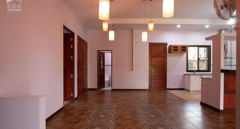 For sale 3 ベッドルーム house in Klaeng, Rayong