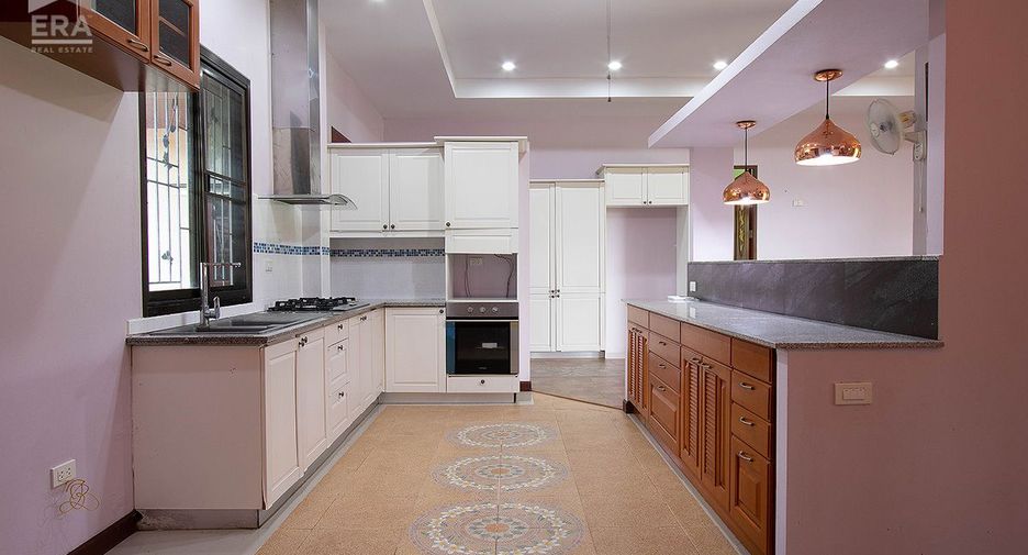 For sale 3 ベッドルーム house in Klaeng, Rayong